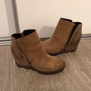 Sorel Brown Wedge Ankle Boots